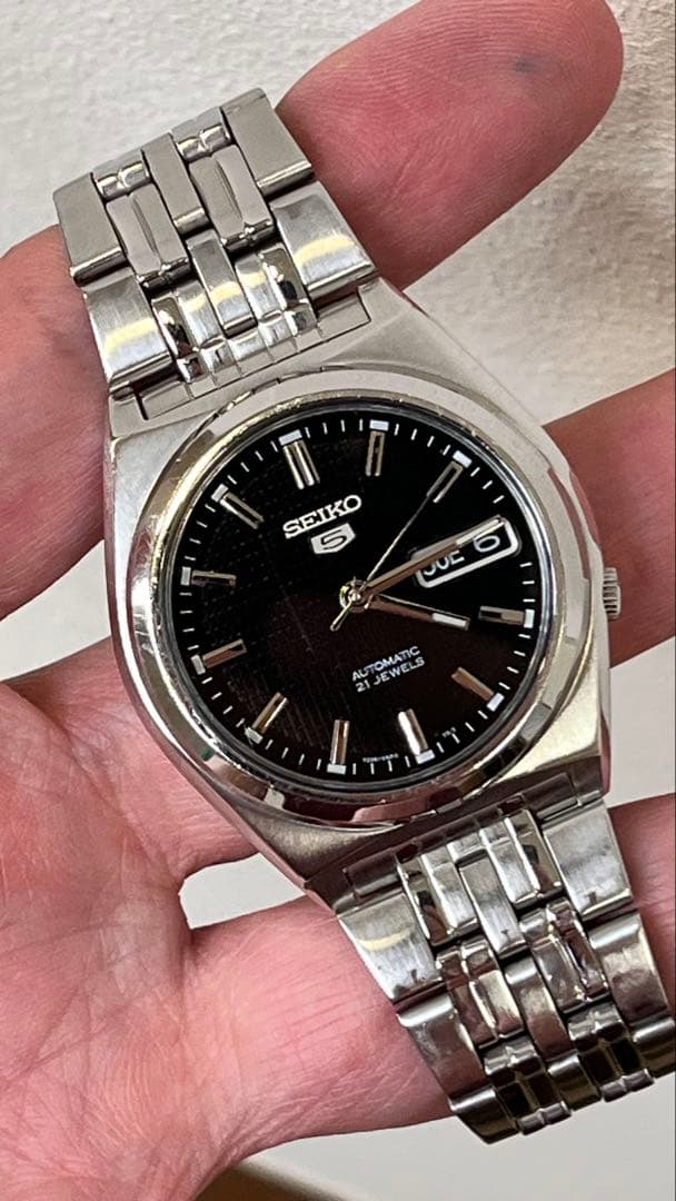 Seiko 5 Working Condition 7S26-02E0 Japanese and Spanish Day Display December 2009